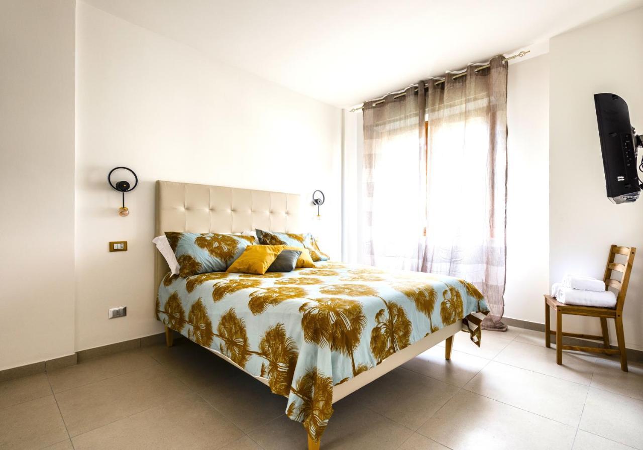 Hostly - Cisanello Suite Apartment - Light And Colors ピサ エクステリア 写真